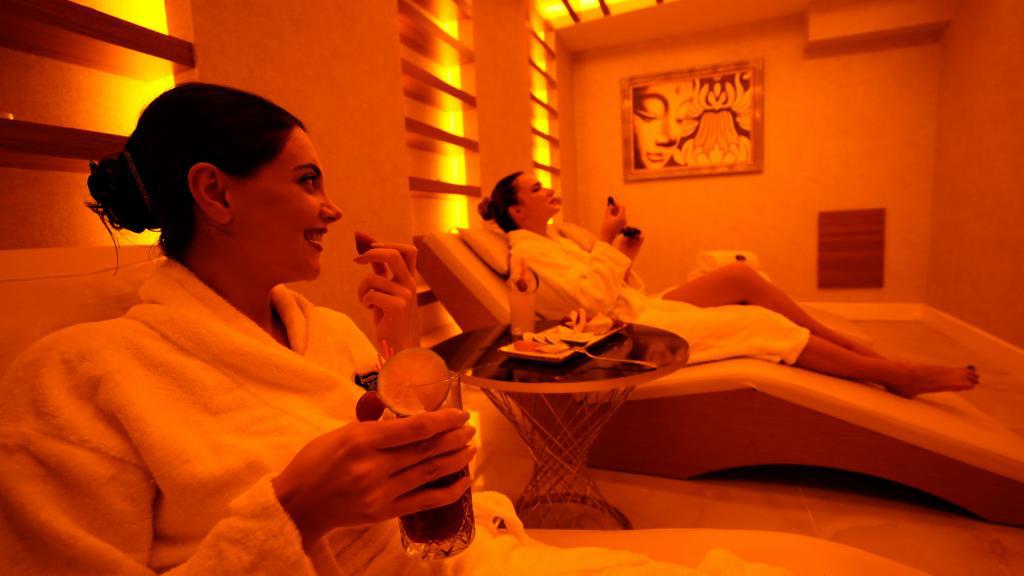 Leslion Luxury - Spa Hotel