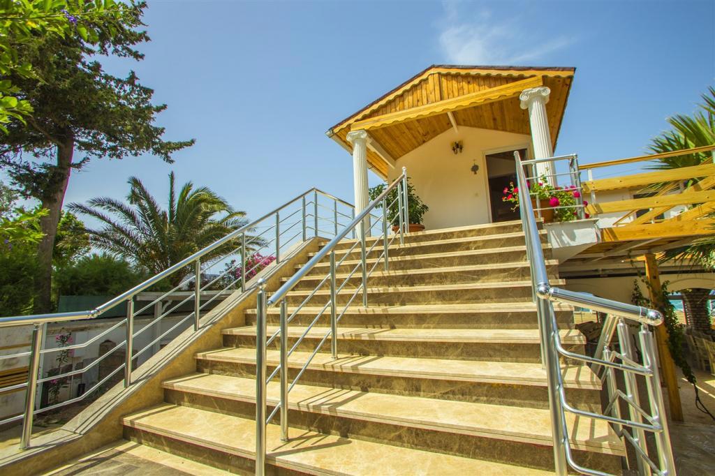 Yalım Hotel