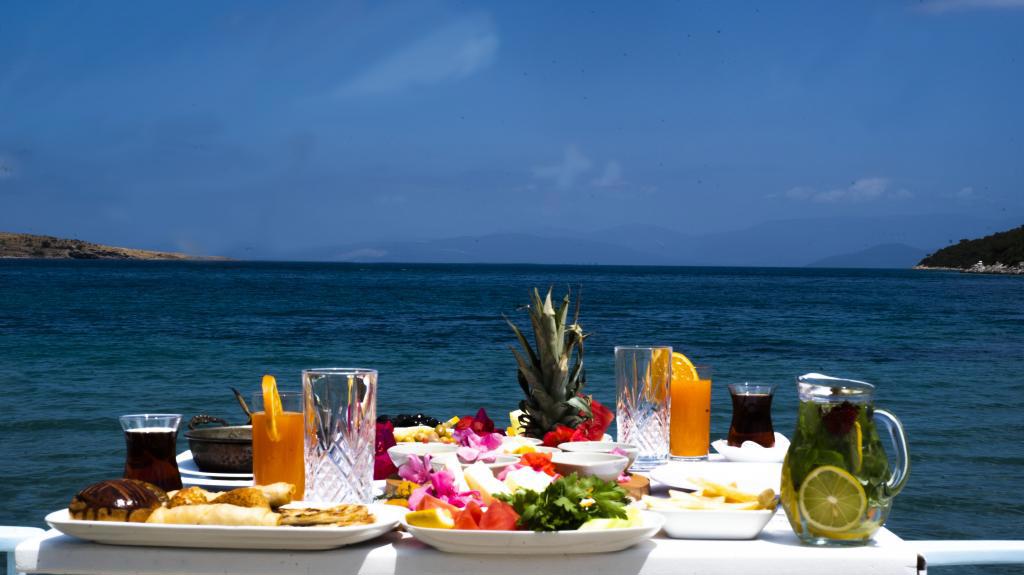 Yalım Hotel