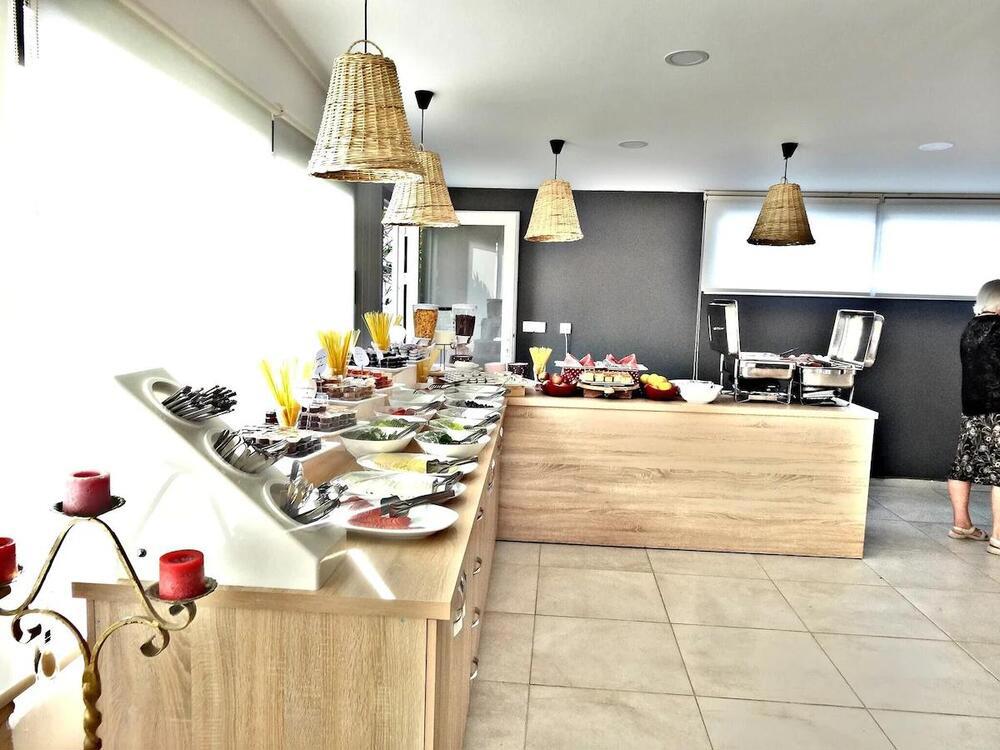 Taner Otel