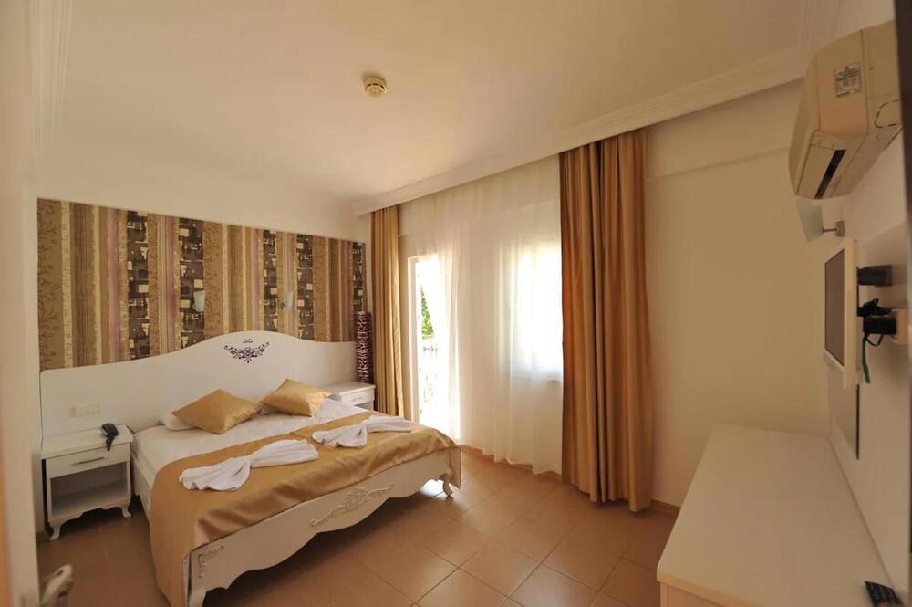 Taner Otel
