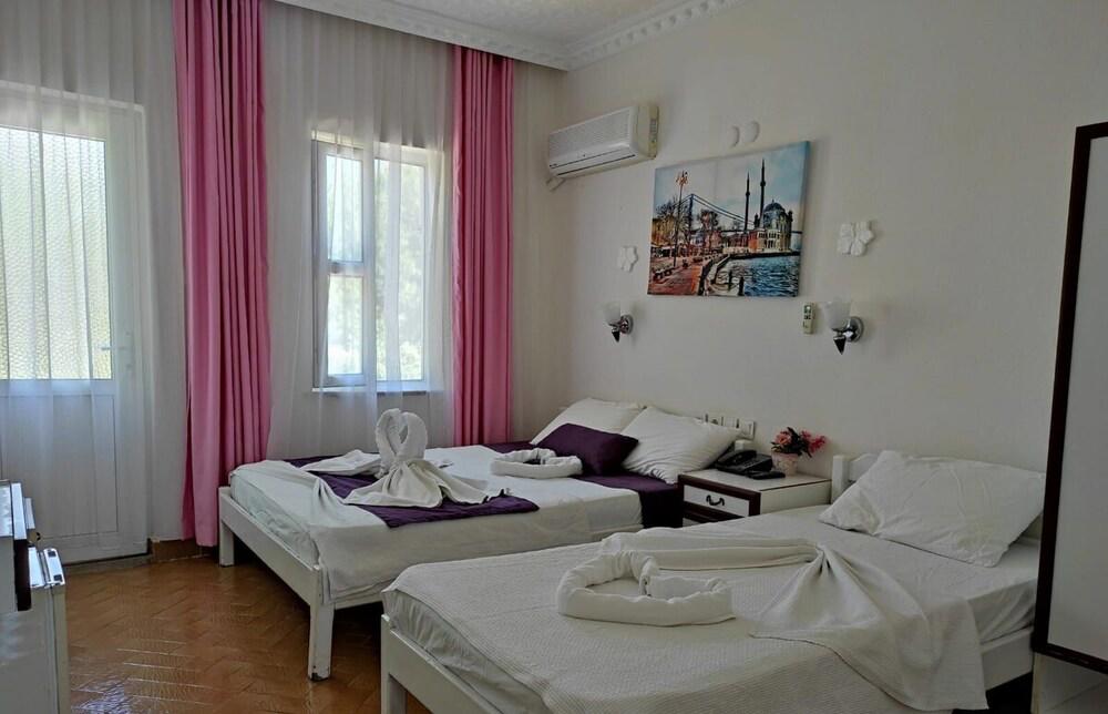 Pasha Hotel