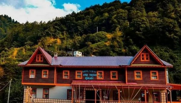 Adile Sultan Konağı