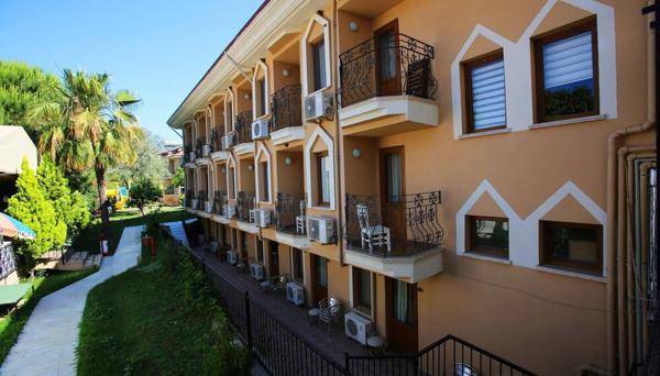 Zehra Hotel - Halal