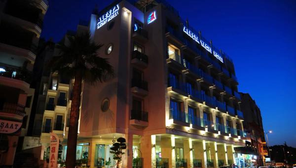 Alesta Yacht Hotel