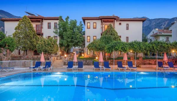 Mese Suites