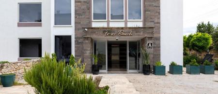 Troas Beach Hotel