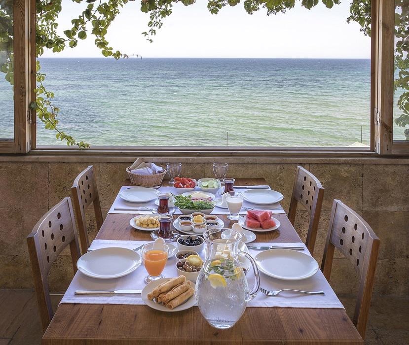 Troas Beach Hotel
