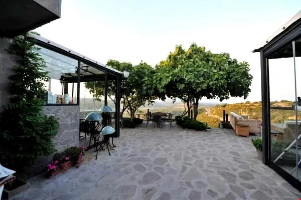 Assosyal Otel