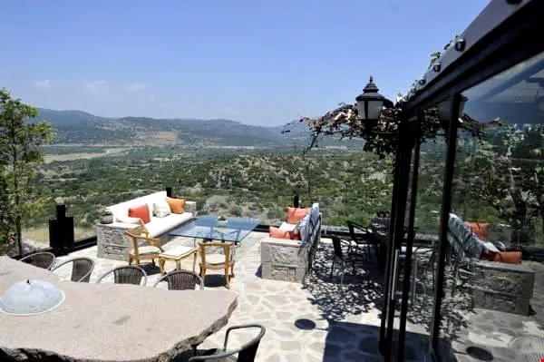 Assosyal Otel
