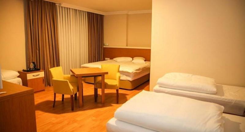 Emsa Palace Hotel