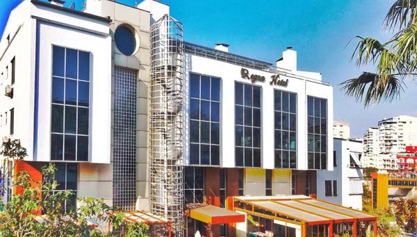 Regna Hotel