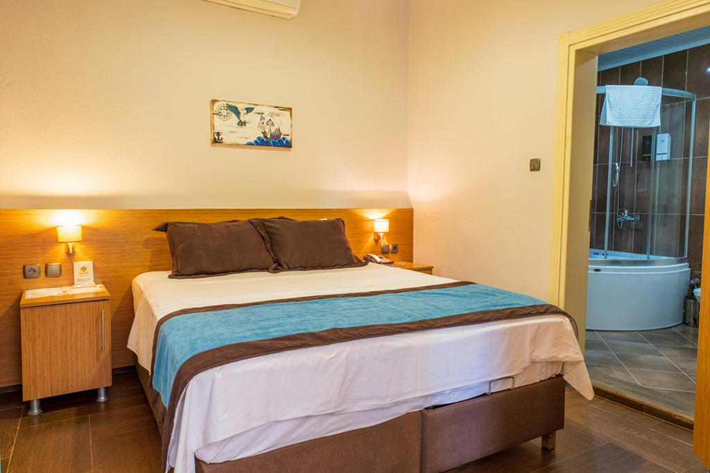 Assos Hunters Hotel