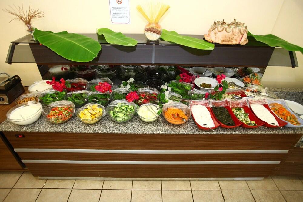 Öz Katre Hotel