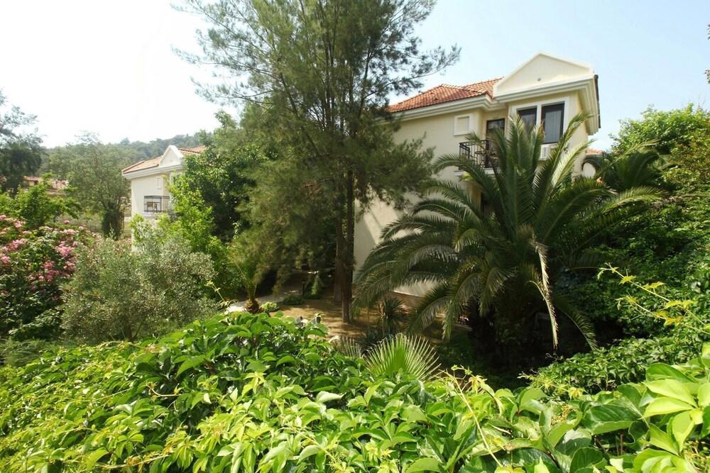 Telmessos Select Hotel
