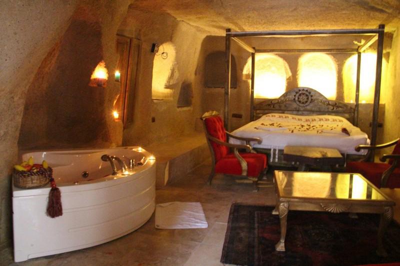 Hilem Cave House