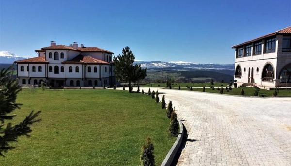 Şerife Bacı Öğretmenevi Doğa Kültür Köyü