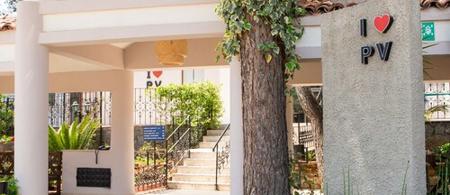 Hotel Pine Valley