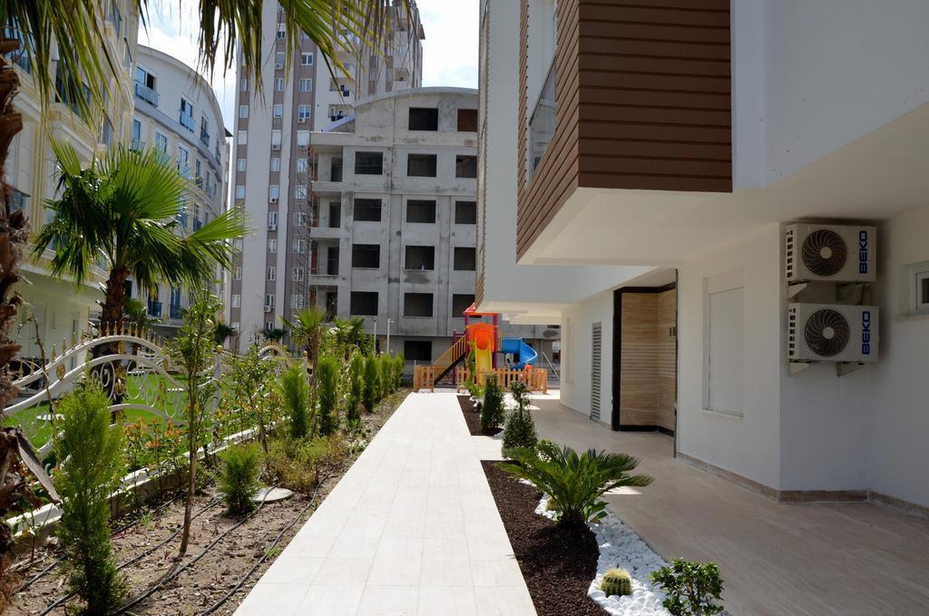 Riva Residence