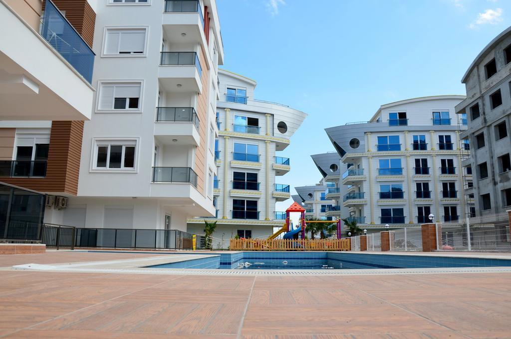 Riva Residence