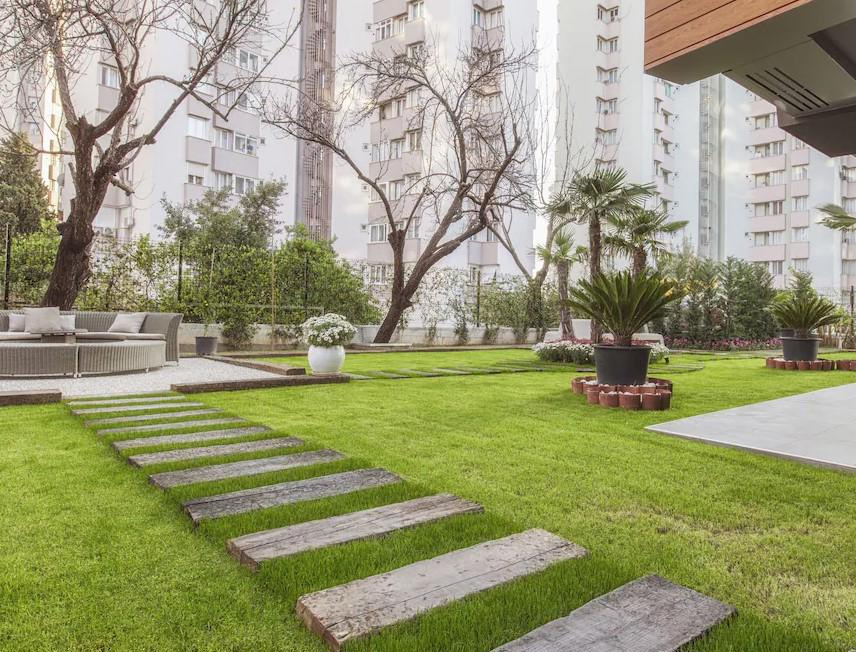 Bmk Suites & Apartments
