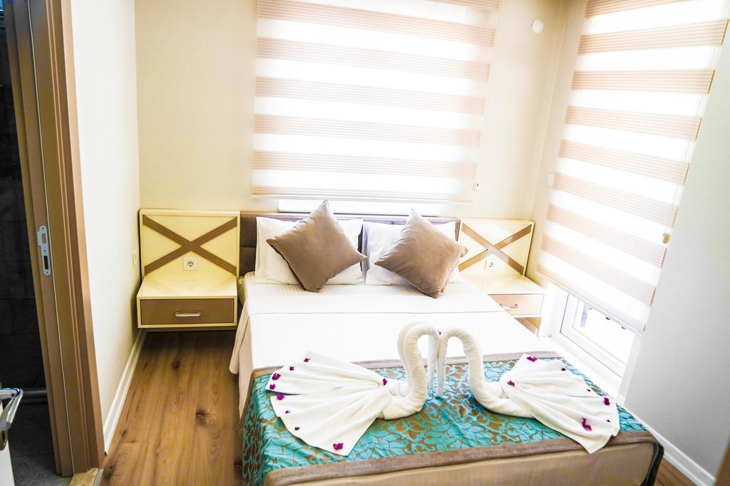 Ale Apartments Hotel