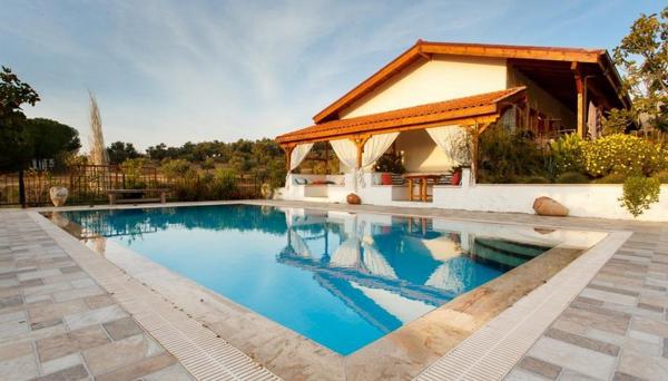 Ionia Guest House