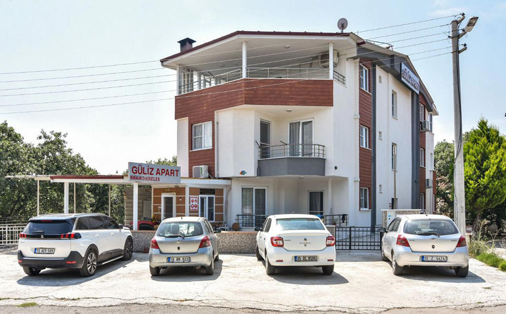 Güliz Apart