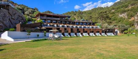 Manaspark Deluxe Hotel
