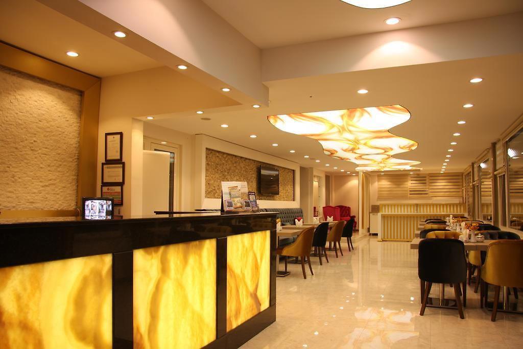 Mandalin Hotel
