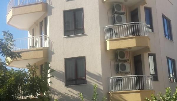 Pinus Apart & Hotel