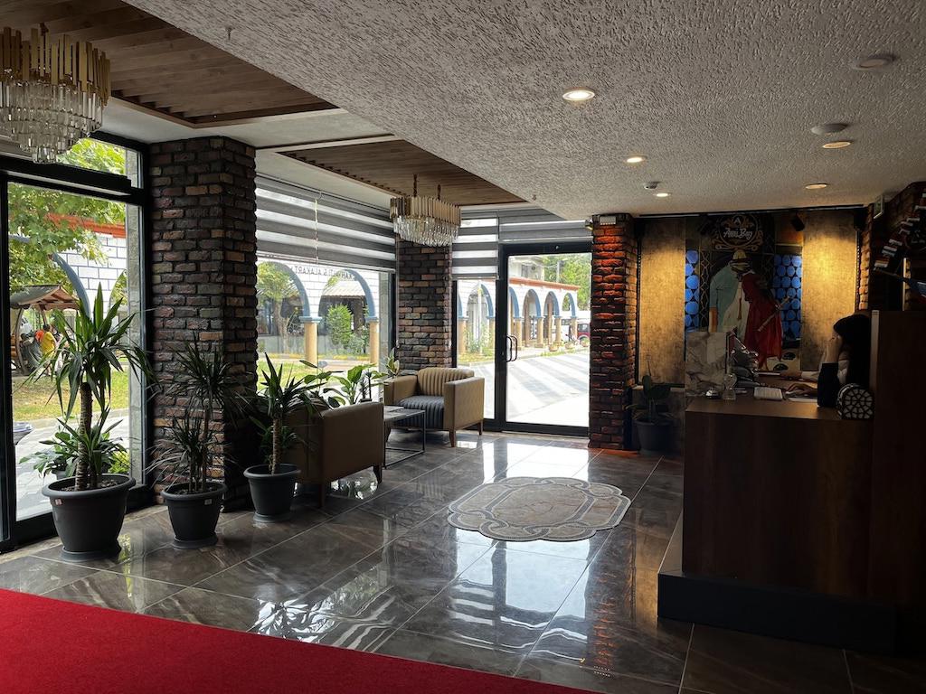 Avni Bey Otel