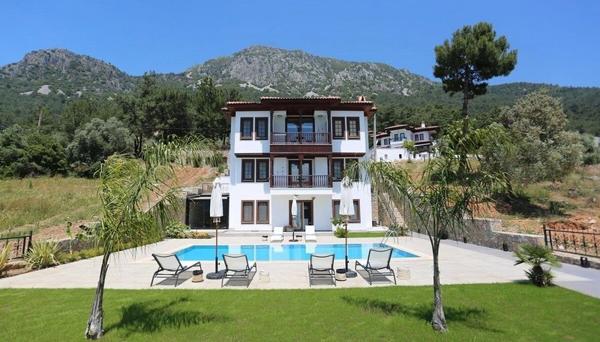 Alp Suites Safran