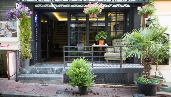 T Square Residence