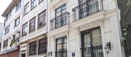 Perla Galata Hotel