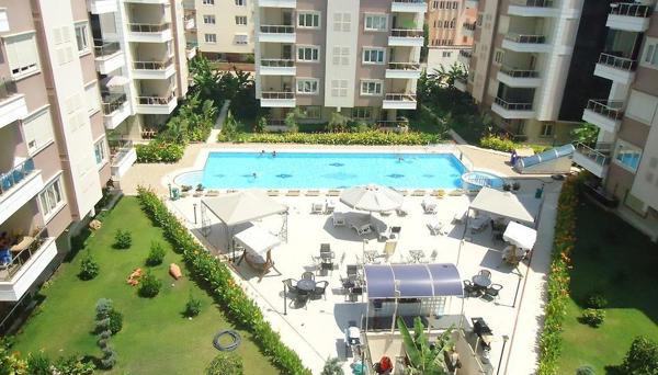Roza Apartments