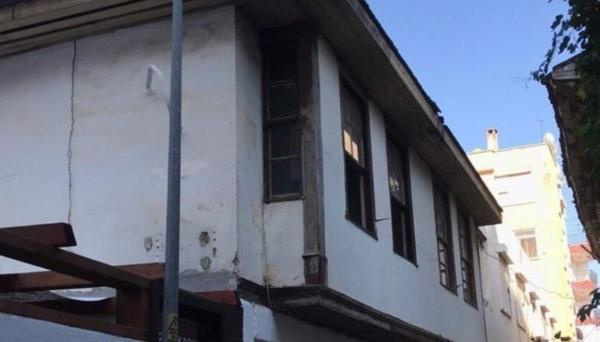 Antique Pension