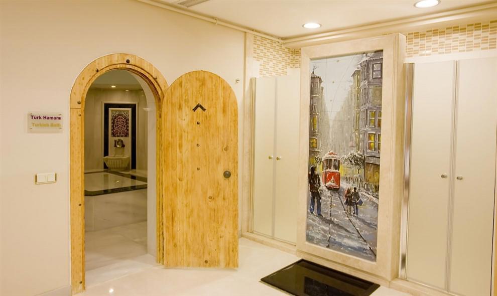 Glk Premier Regency Suites & Spa