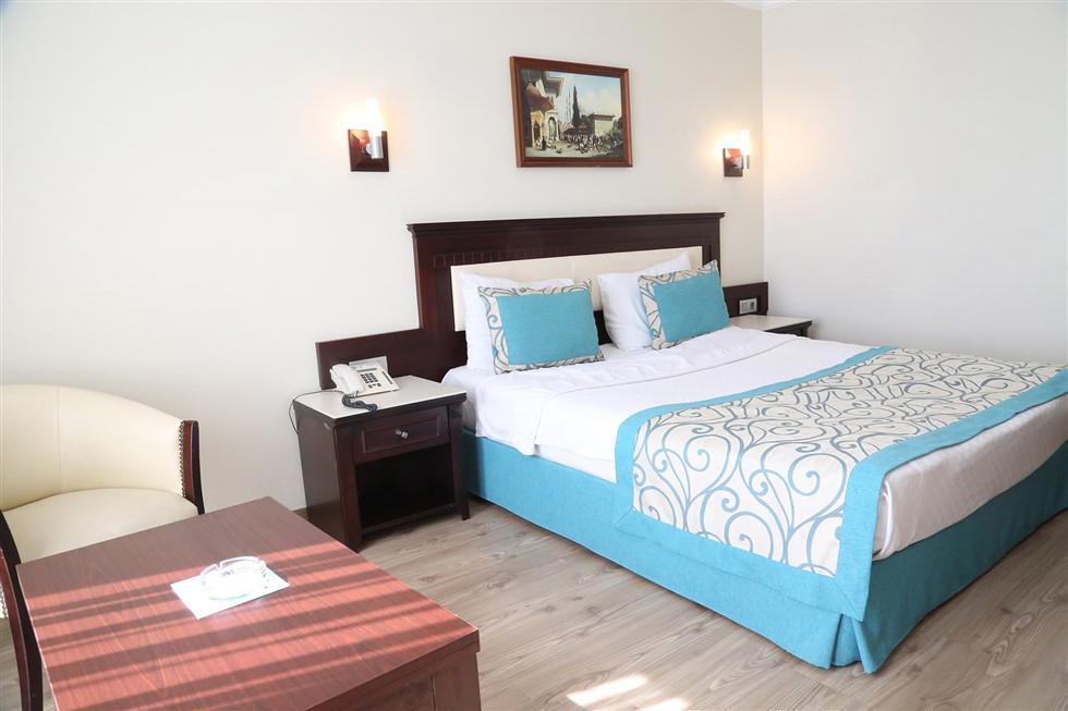 Blue World Hotel