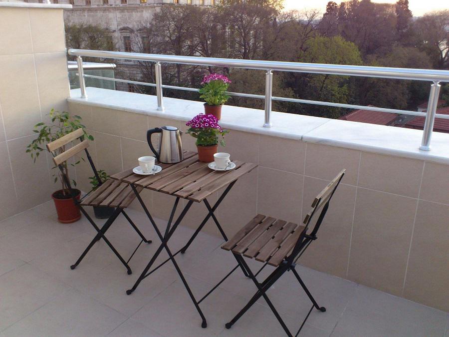 Peramain Hotel