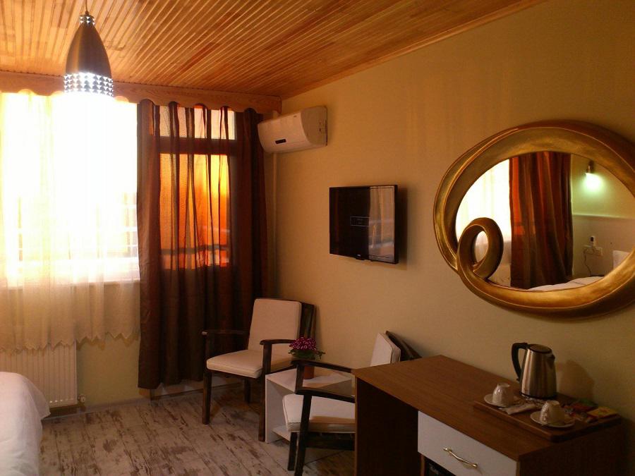 Peramain Hotel