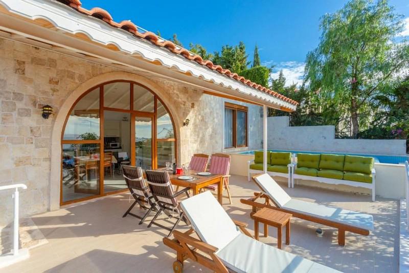 Villa Phellos