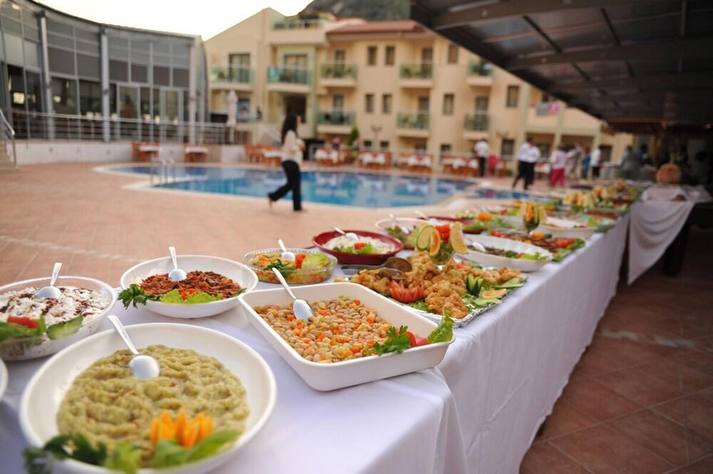 Belcehan Hotel