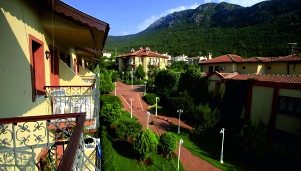 Destina Hotel
