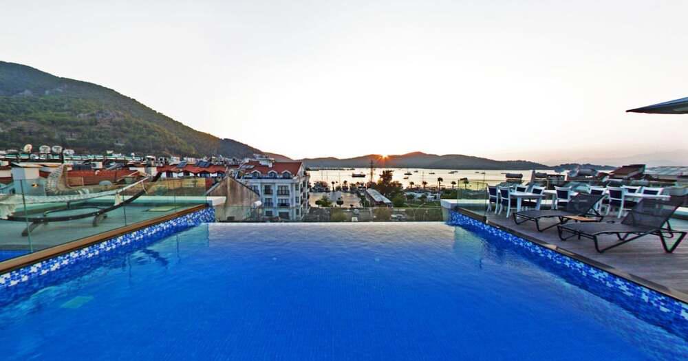 Mara Palace Hotel