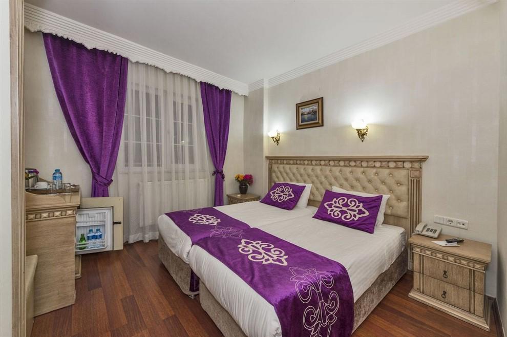 İstanbul Holiday Hotel