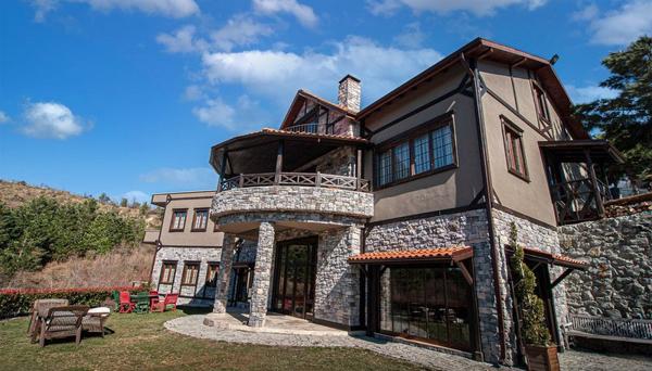 Kehfsapanca Dag Evi Sessiz Vadi