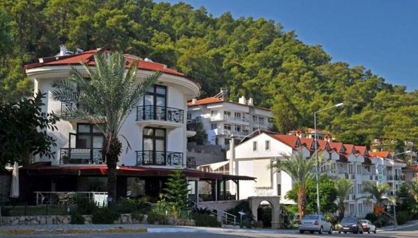 Grand Ata Park Hotel
