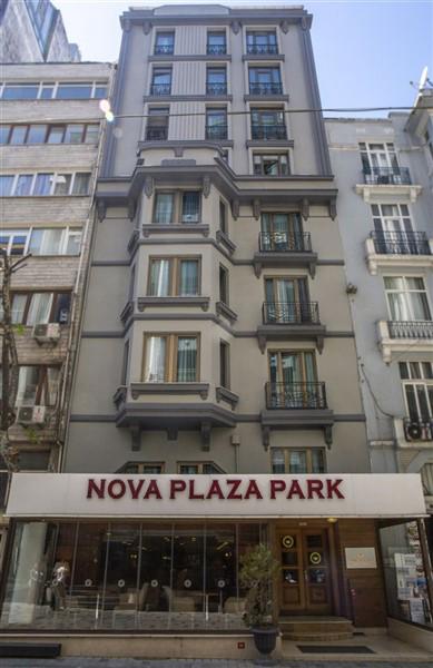 Nova Plaza Park Hotel