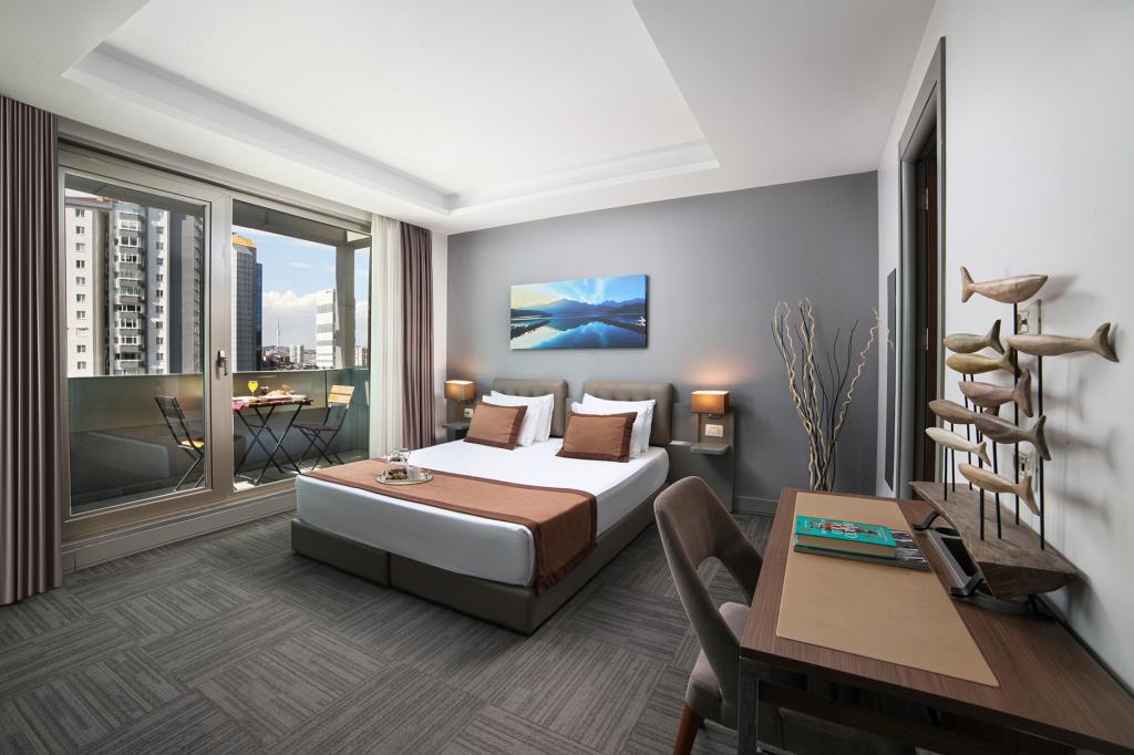 Plus Hotel Bostancı